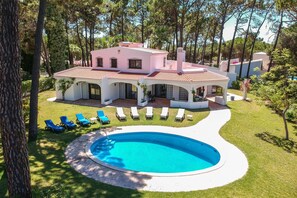 Pool - Villa Joselina | 4 Bedrooms | Golf Views | Vilamoura (Vilamoura)