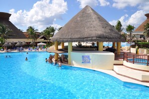 Utomhuspool