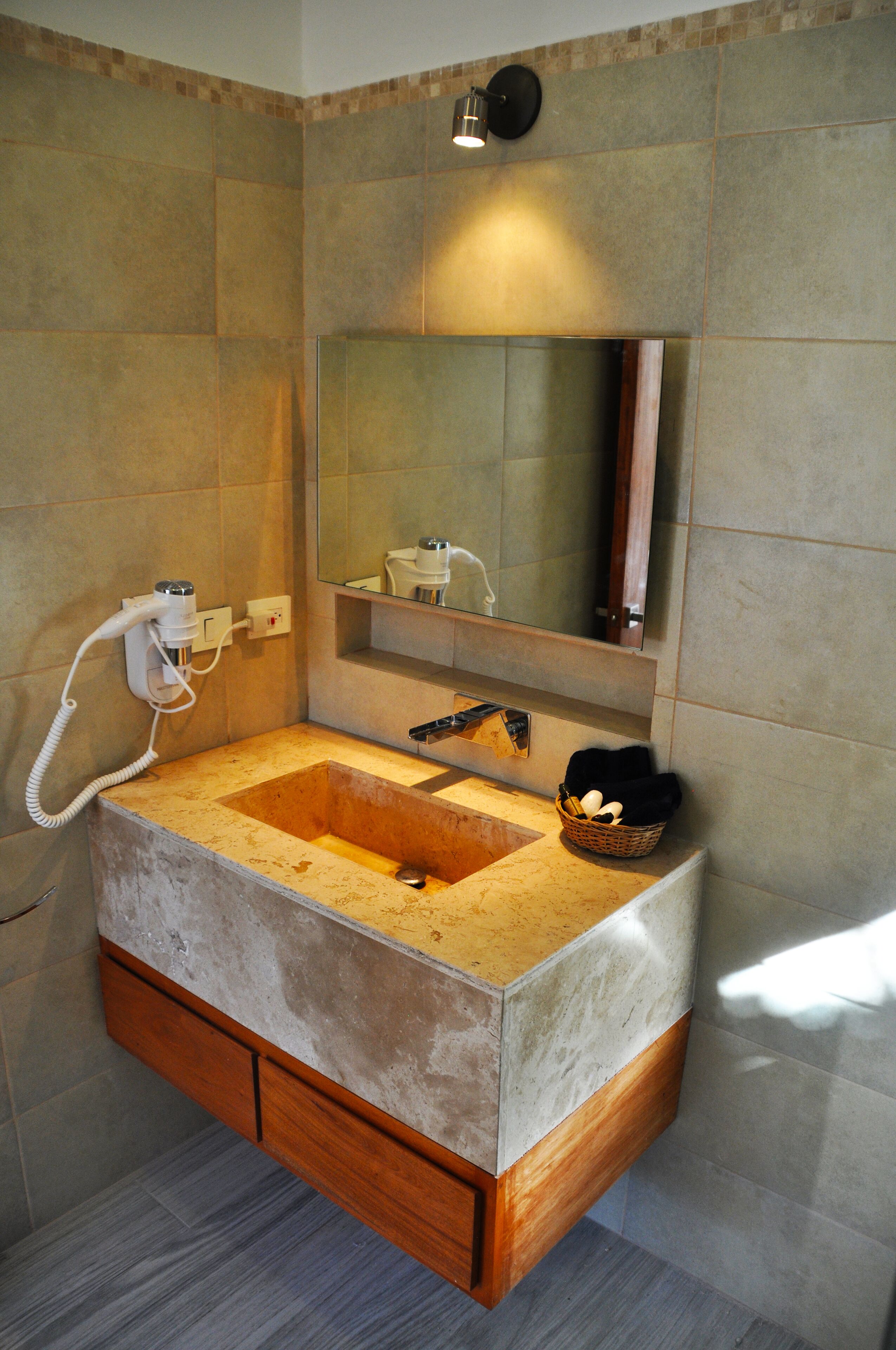 VILLA EVA LUXURY AKUMAL IN THE BAHIA PRINCIPE RESIDENCIAL GOLF AKUMAL