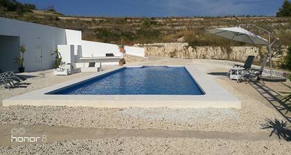 FINCA merinäköalalla loma Välimeren ilmapiirissä, 13 m uima-allas