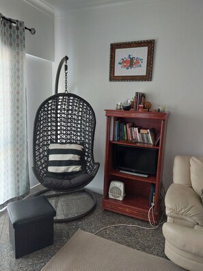 TV - Seaparty Beach and not only (Charneca de Caparica)