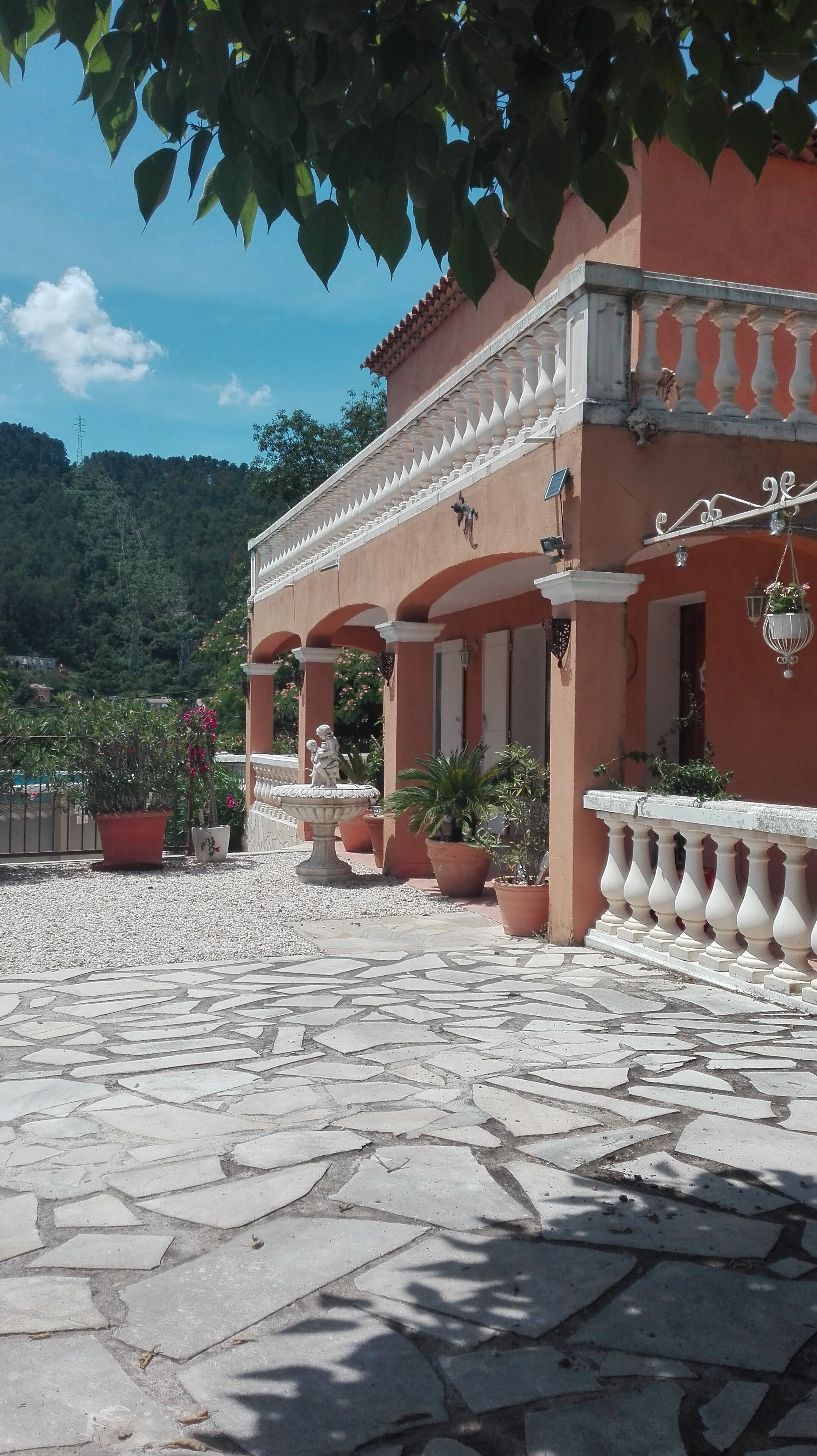 Enceinte de l’hébergement