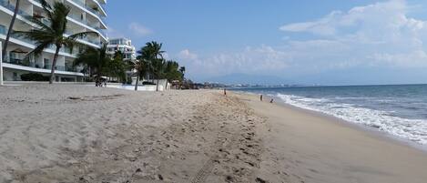 Sun-loungers, beach towels
