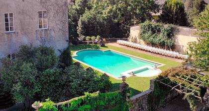 5 Bedroom Farmhouse On Grounds Of C18th Villa, Private Garden & Stunning Views