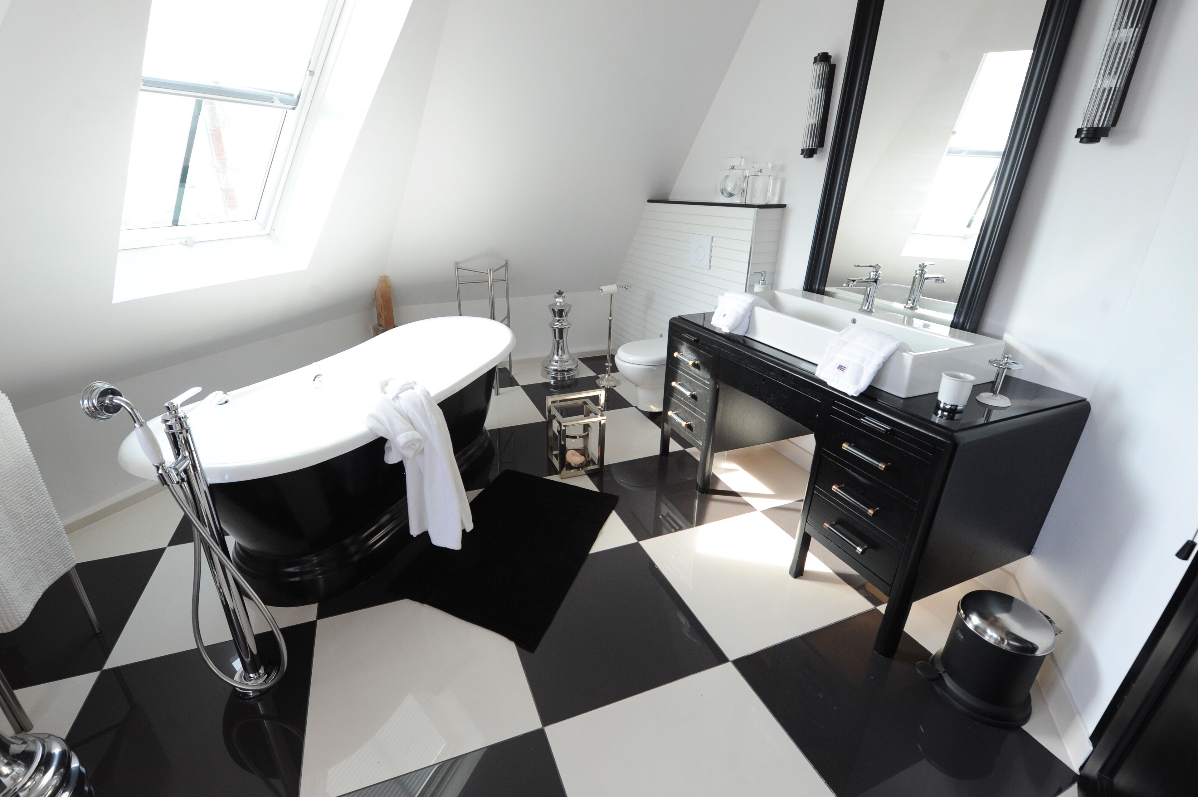 Beautiful Apartment T3 120 m2 + 80m2 terrace Jacuzzi