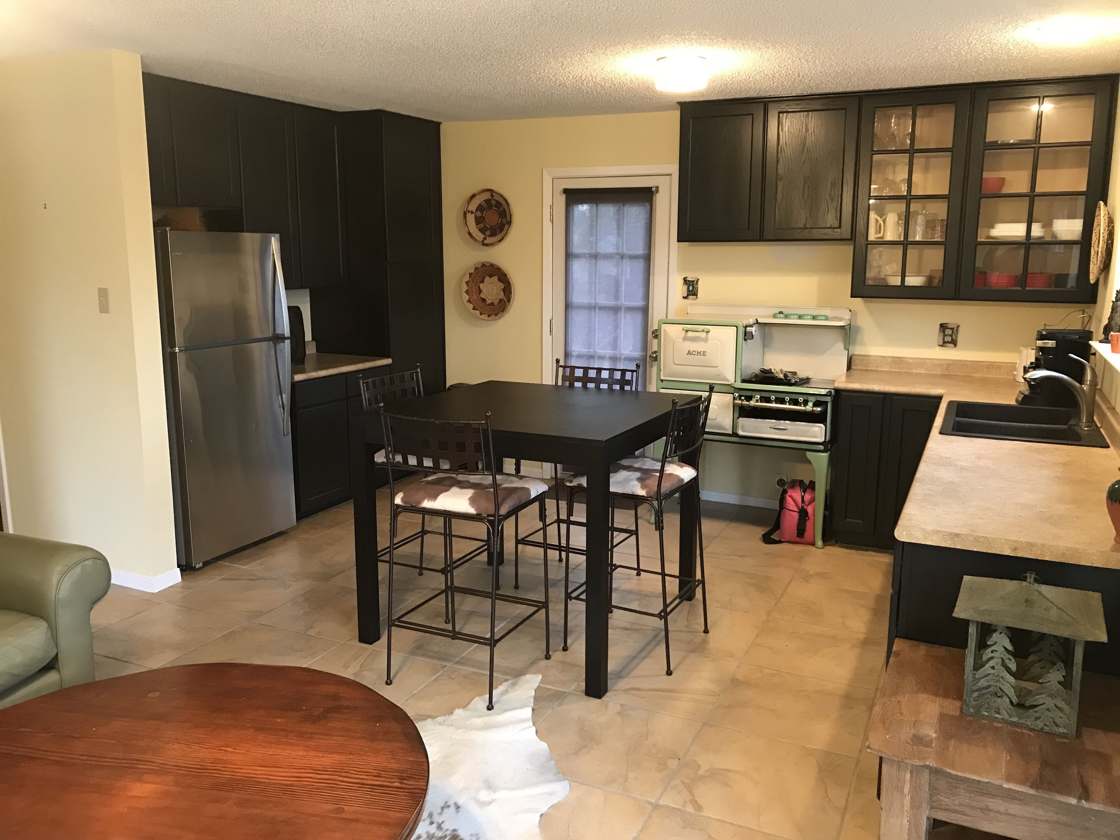 Waterfront Llano River Cabin w/Huge Deck