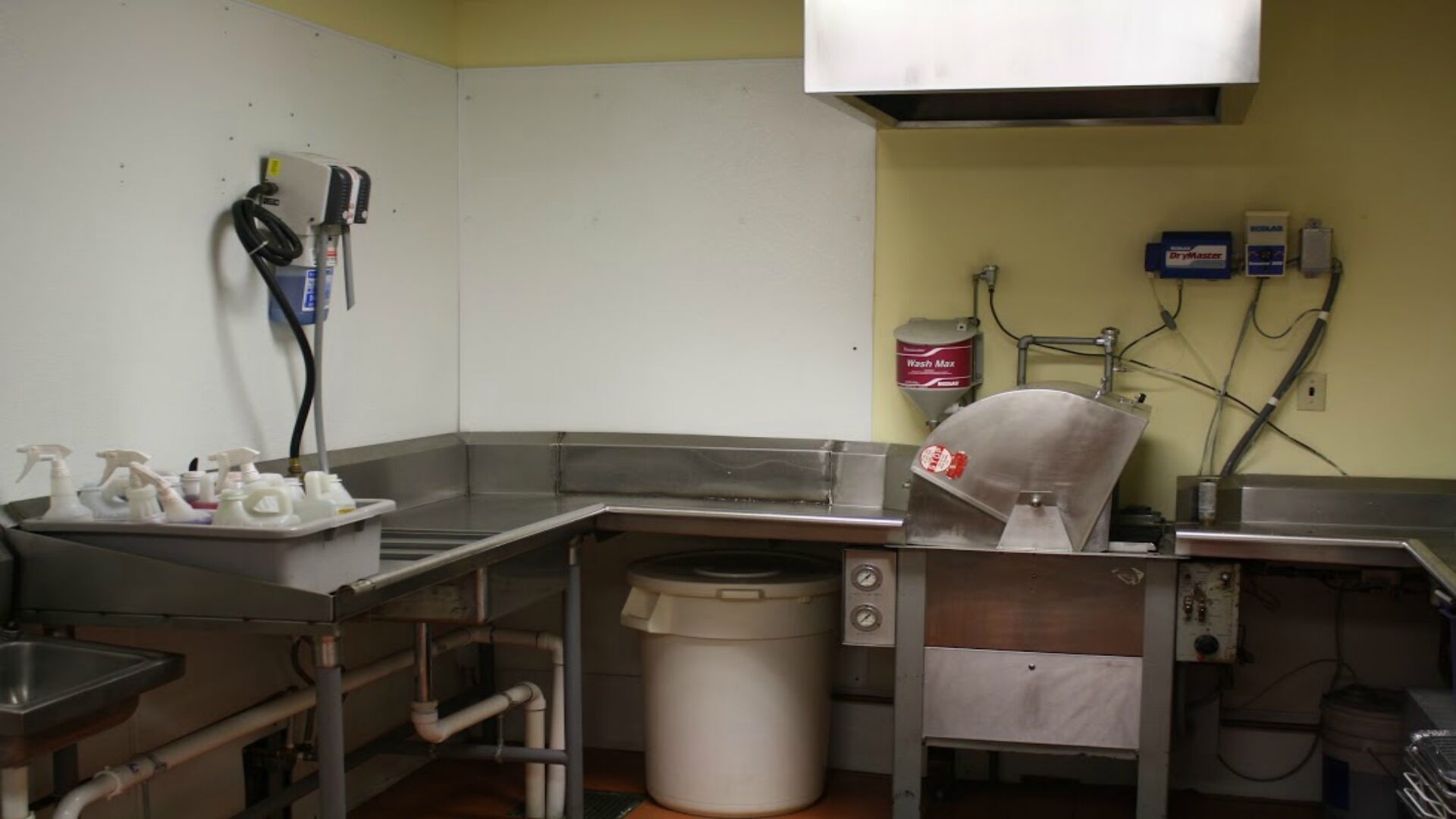 Beautiful 109 Acre Camp With Lodge Sleeping 53 ~ Ideal For Large Groups