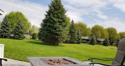 Viola's Place - Full Home Vacation Rental In Frankenmuth City.