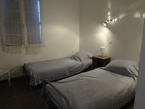 4 bedrooms