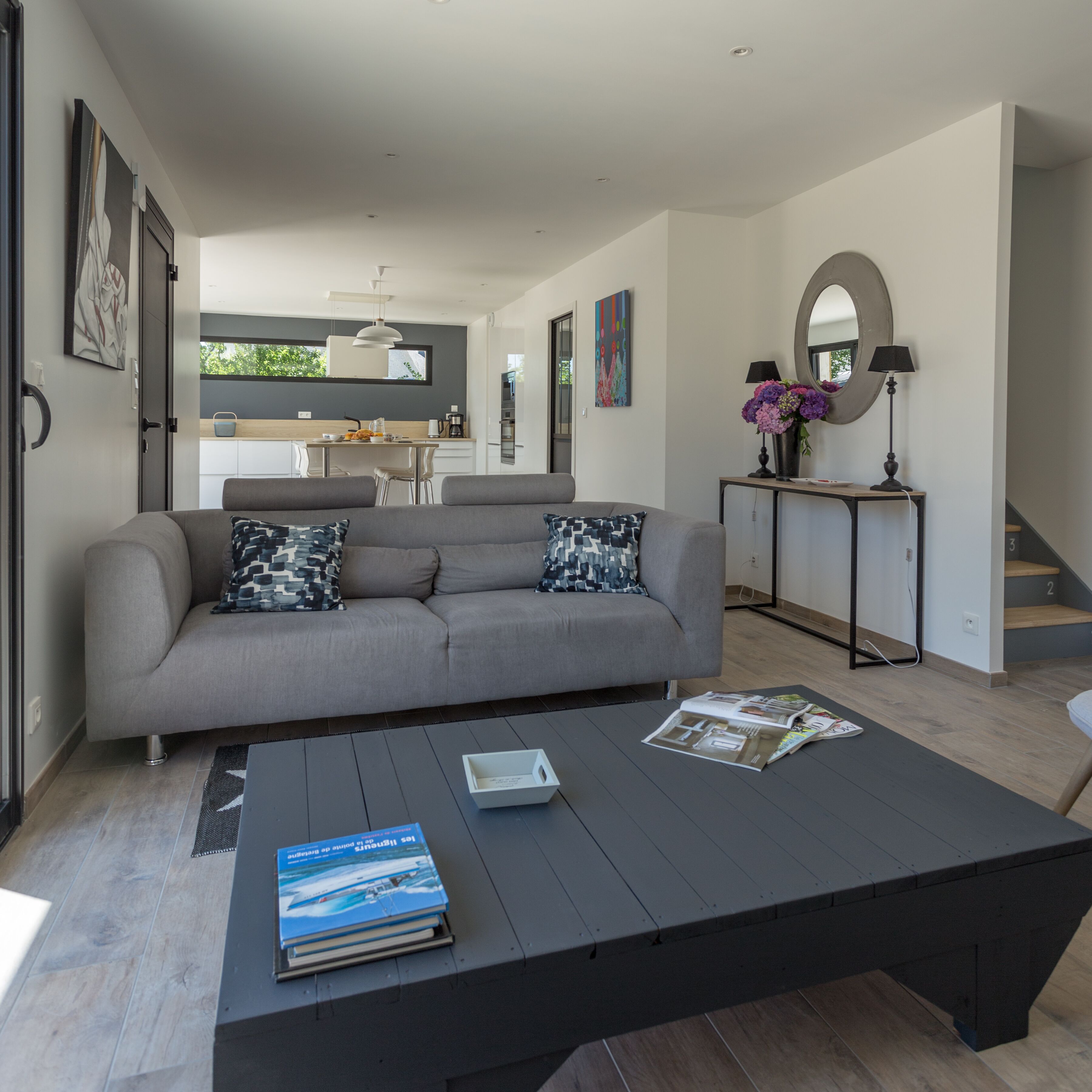 "Little Louise" ............................................. ...............