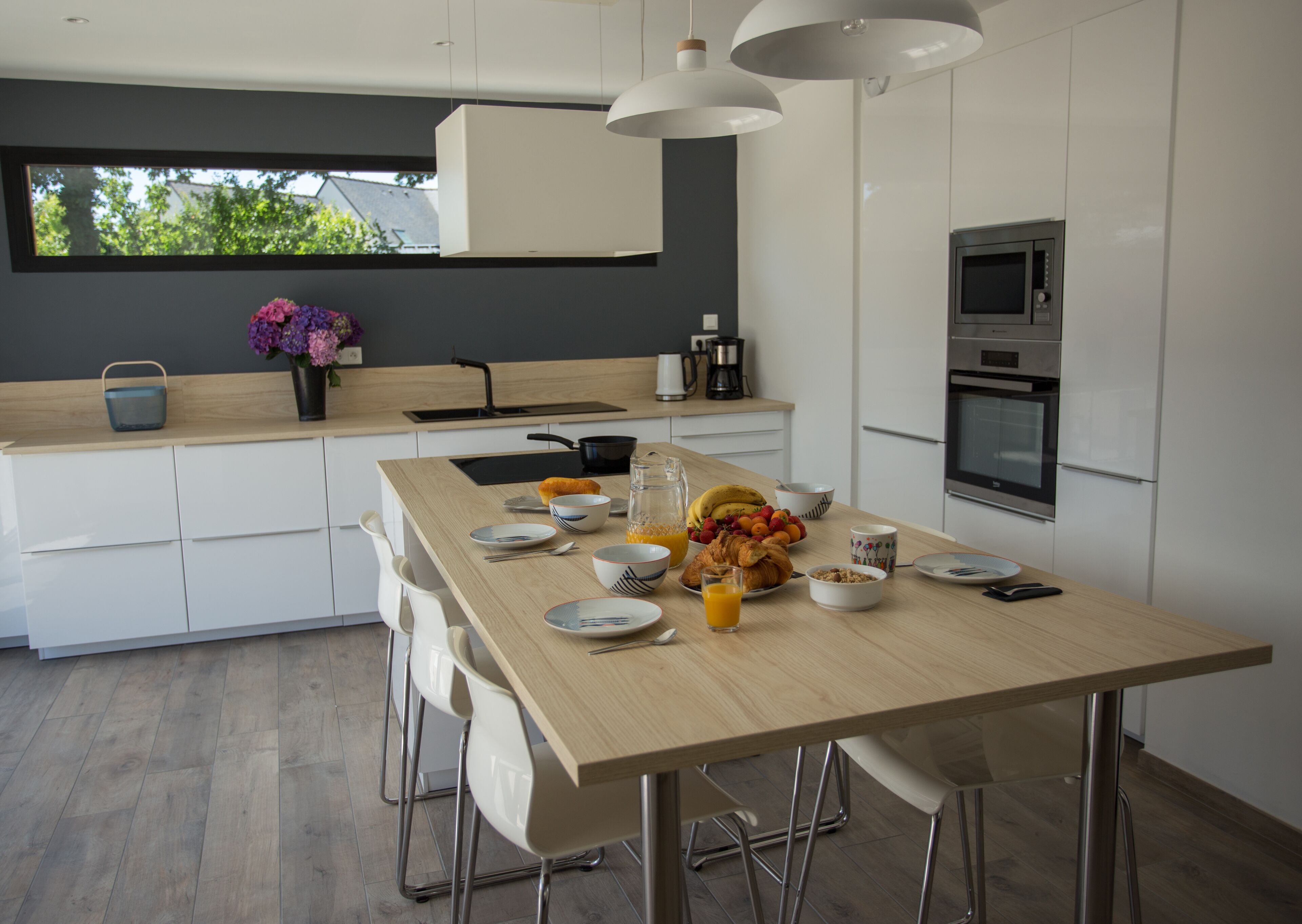 "Little Louise" ............................................. ...............