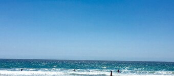 Amazing Beach House with great ocean view!