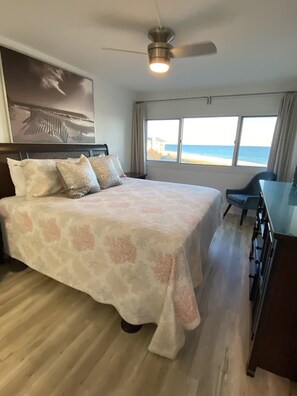 2 bedrooms, iron/ironing board, free WiFi, bed sheets - Newly remodeled! Building sits right on the sand! Message for discounted rates! (Panama City Beach)
