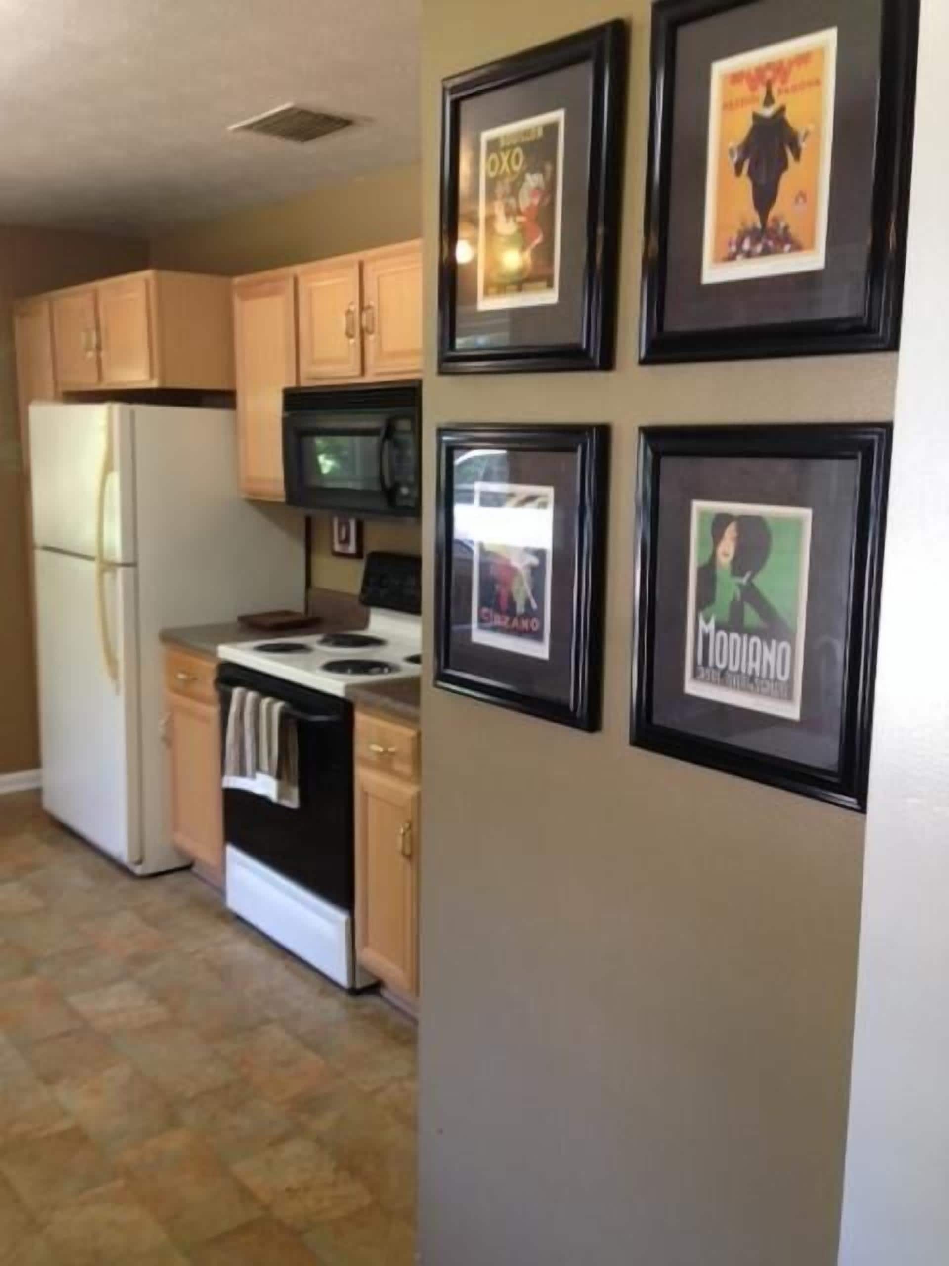 Spacious kitchen with full sized appliances