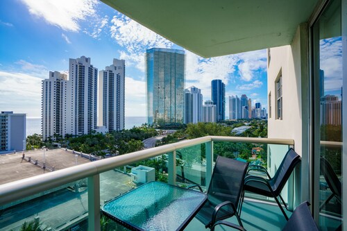 Wonderful Apartment with Ocean View at Ocean Reserve Condominium - 14 Floor
