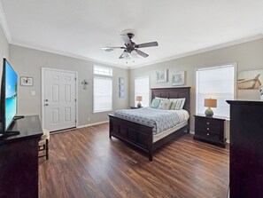 3 habitaciones, wifi gratis y ropa de cama 