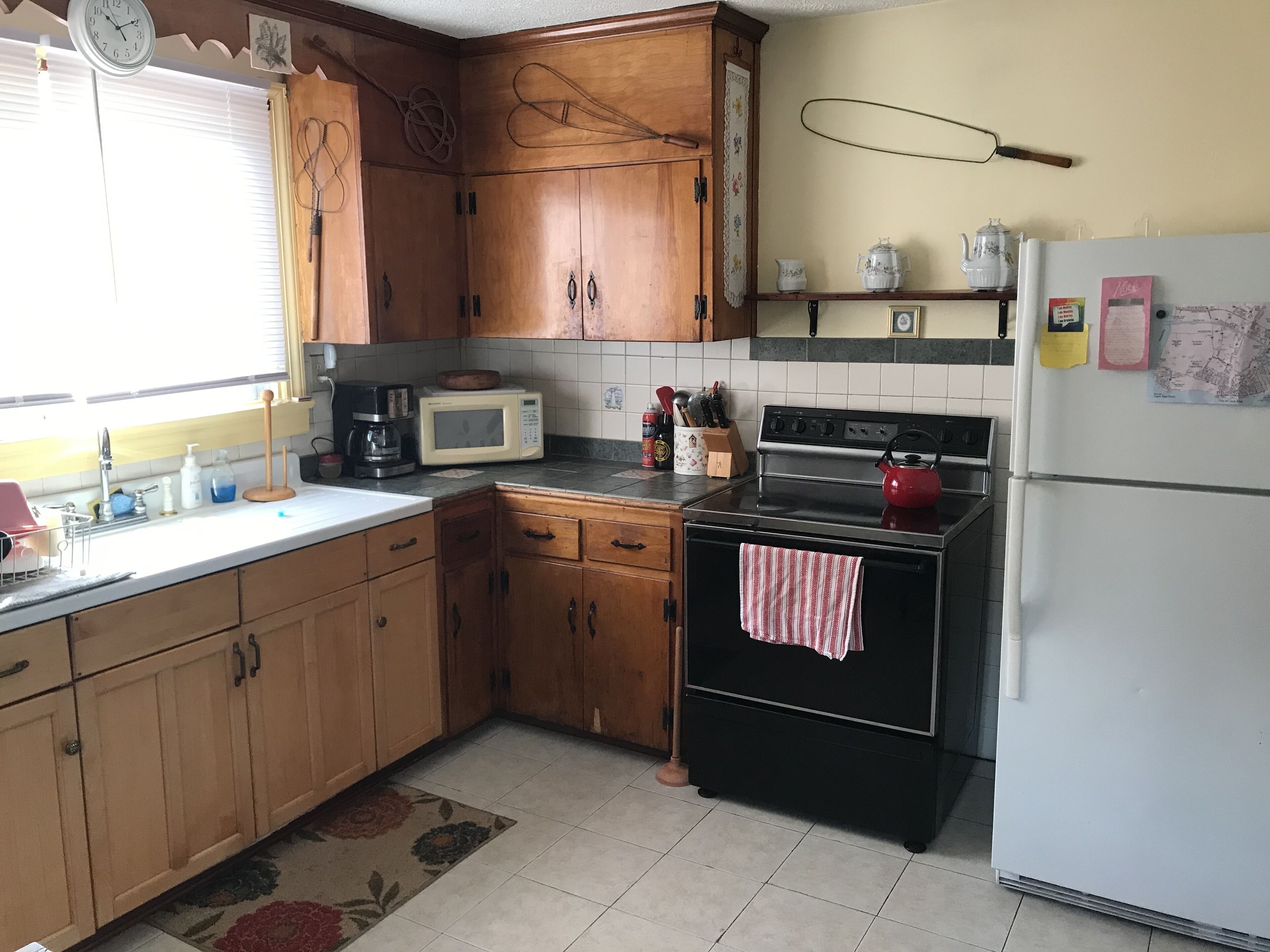 Family Friendly Ranch Located In Rural West Cape May.  Only 1 Mile From Beach!