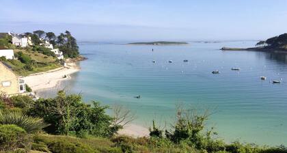 "Au Pays des Abers", dans une vallée de moulins, à 800m de l'Aber (plages à 9')