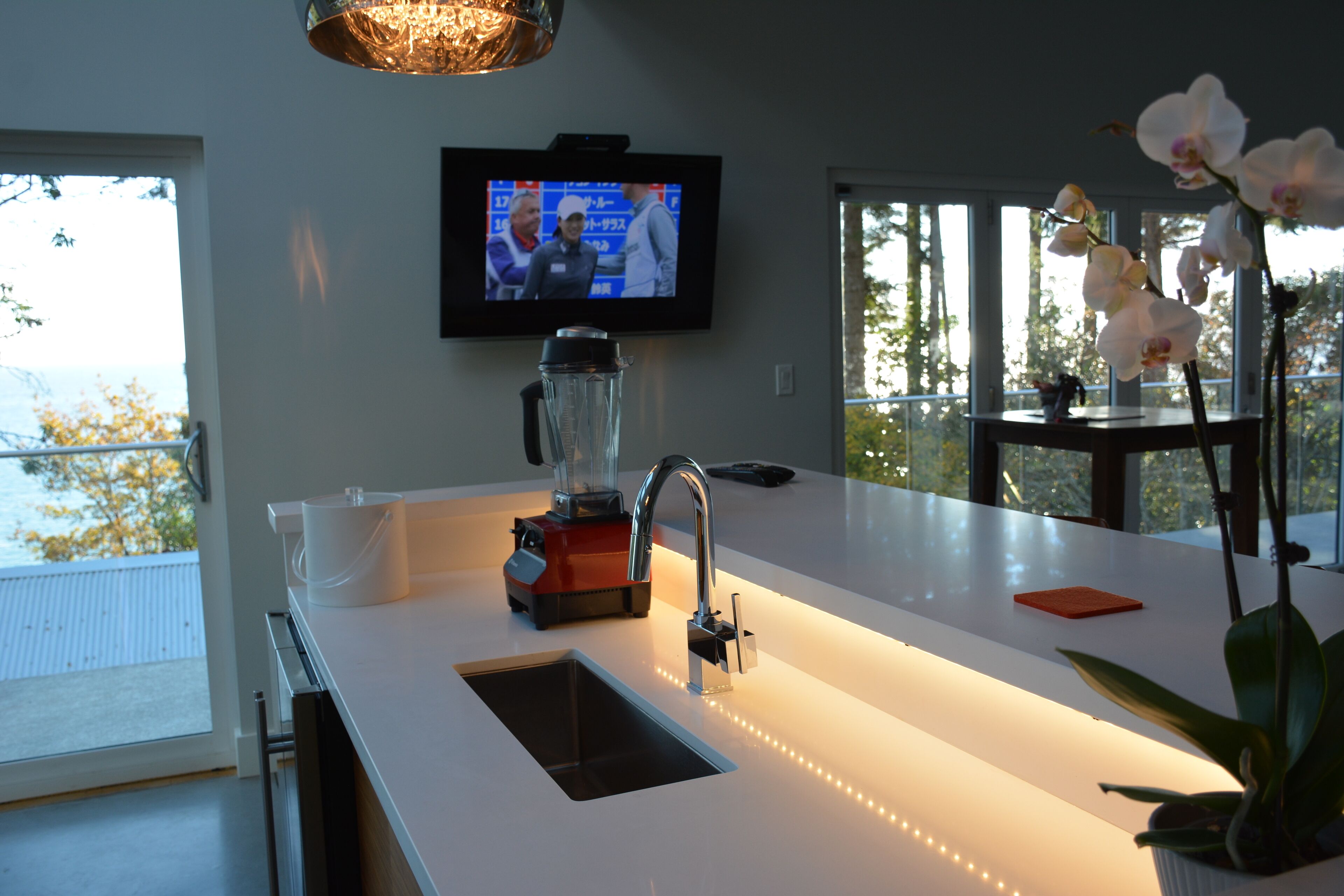 Waterfront Mid Century Modern, Brand New 4300 sq. ft. Getaway. Perfect Location