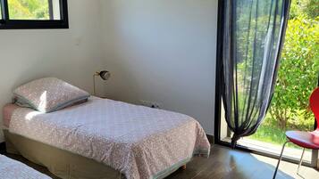 2 chambres, fer et planche Ă repasser, lit parapluie, Wi-Fi gratuit