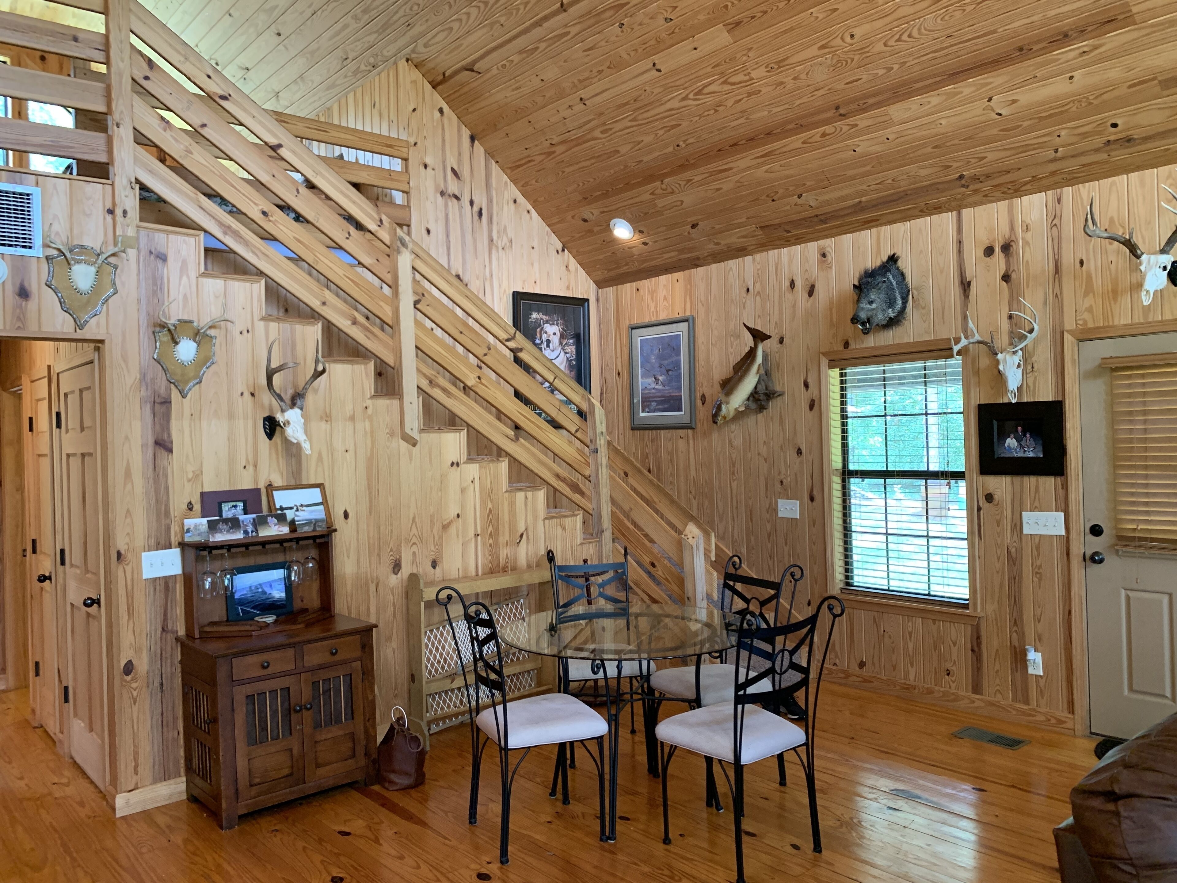 Blackshear Cabin on the Pond