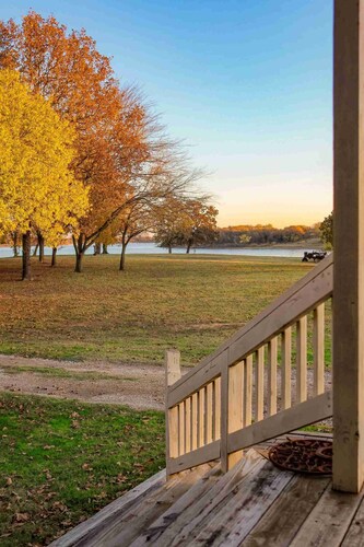 Lakefront Escape on 14+ Private Acres | Fish, Swim & Relax
