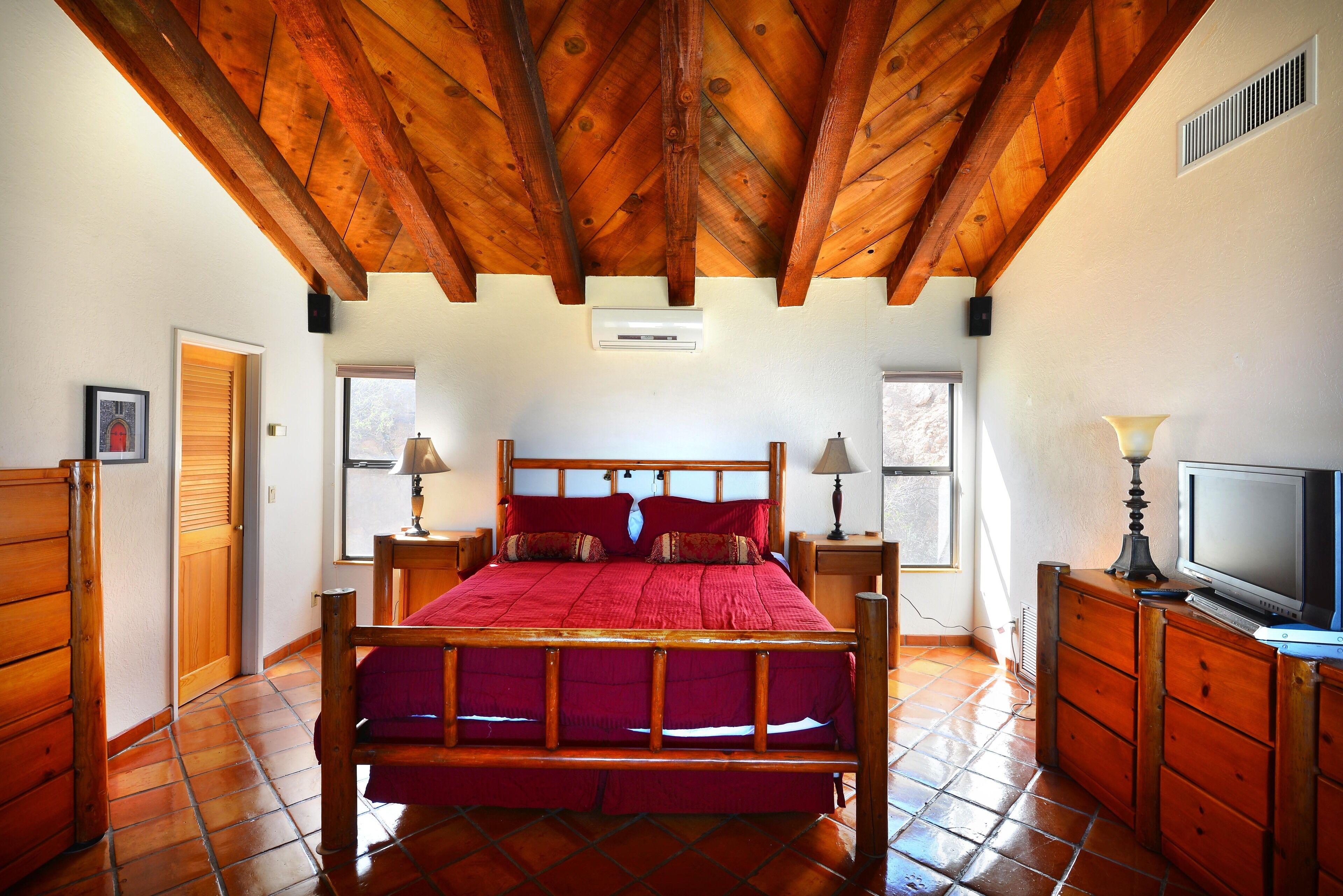 Gorgeous Tucson Mountain Retreat - Stunning Views - City Lights- Saguaro Nat. Pk