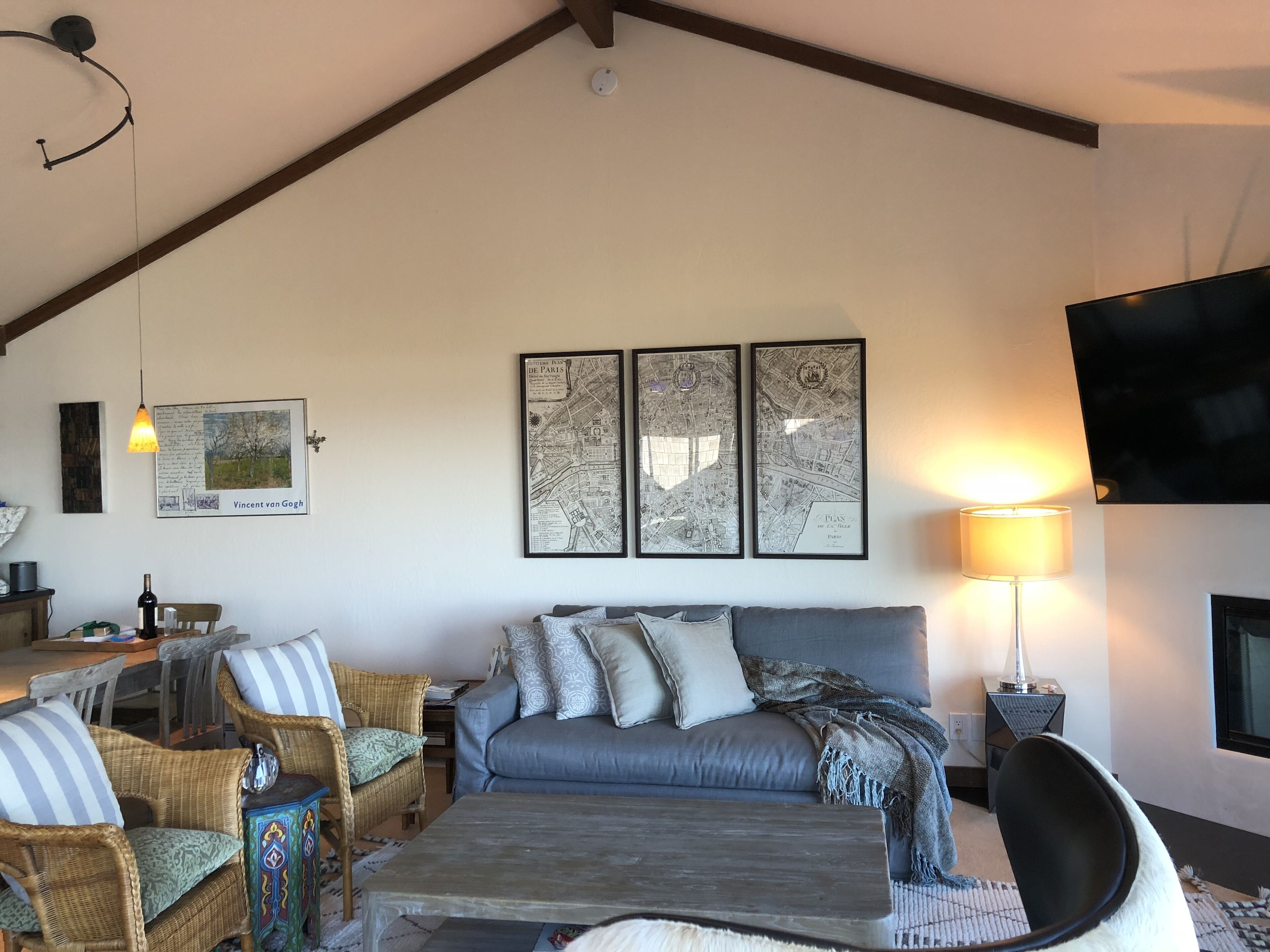 Ocean Front. Beach Front. Sandy Beach- Dream Get Away by The Ocean