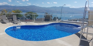 Piscine extérieure, piscine chauffée