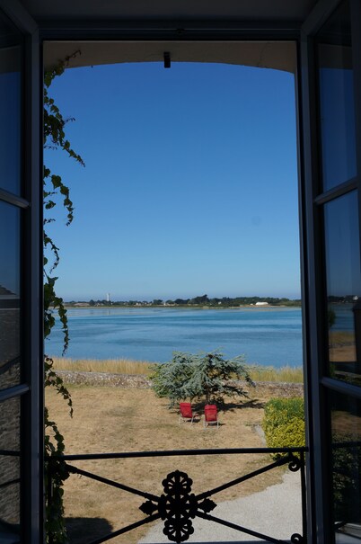 appt. 3pièces 4 pers 45m² au 1er étage vue imprenable sur le havre de PORTBAIL 