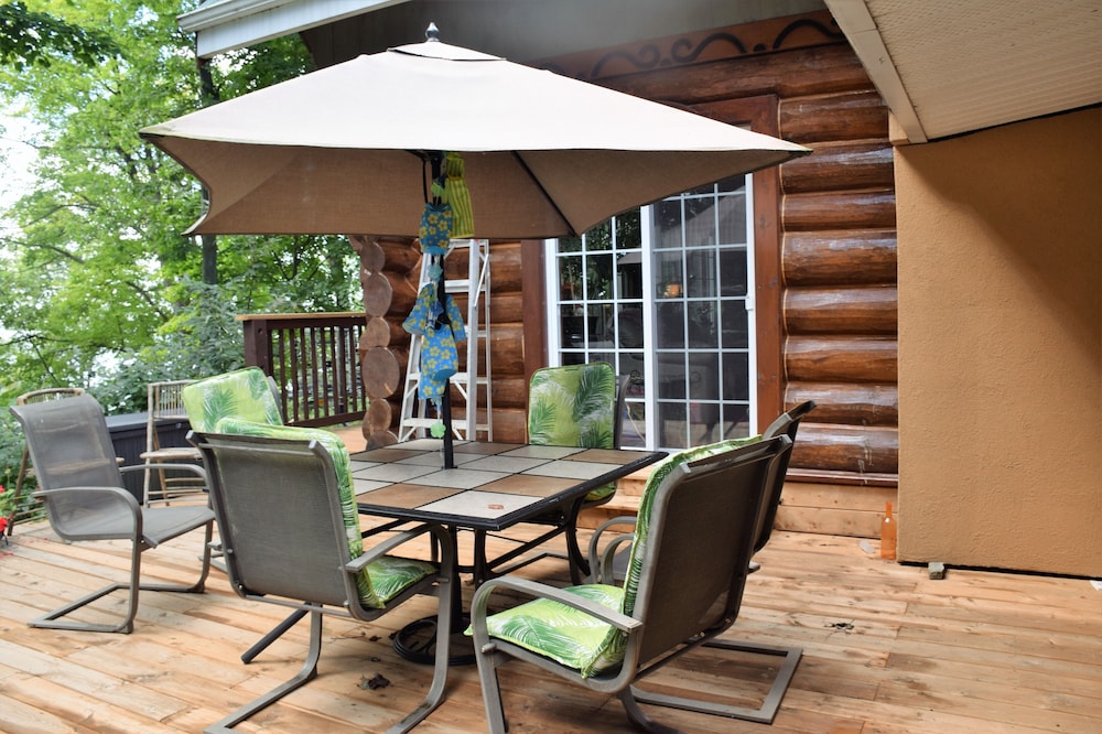Le petit Montebello et maison sur la plage Kayaks, rafting, raquettes ...