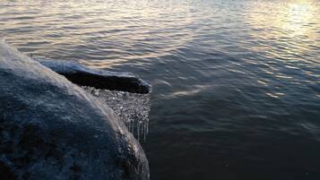 Beach nearby, sun-loungers