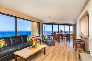 TV - Monthly Discovery Bay 3801 2 Bedroom Luxury Wrap Around Ocean / Sunset / Marina (Waikiki)