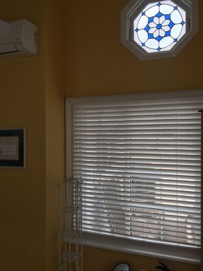 Interior - Newly Decorated 2BR Cottage Lavallette, Sleeps 5, I/O Shwrs, A/C,Wi-Fi W/D (Lavallette)