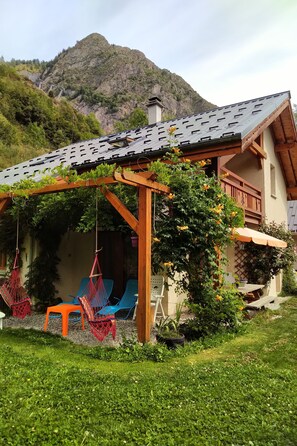 المنشأة من الخار�ج