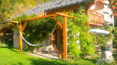 CHALET "Les roses de Jean" 2 to 10 people