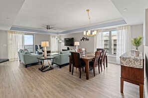 Interior - Royale Palms 1402 Direct Oceanfront w/Pool/Beach (Myrtle Beach)