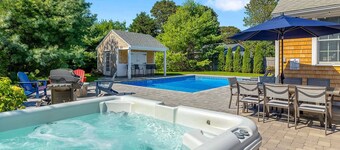 Point Pleasant: 082-H  Heated Pool, Walk to Beach, Close to everything in Harwich!