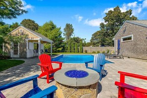 A heated pool - Point Pleasant: 082-H  Heated Pool, Walk to Beach, Close to everything in Harwich! (West Harwich)