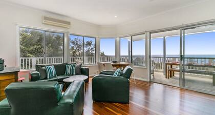 'Salty Air Beachside Cottage' by Accom Holidays