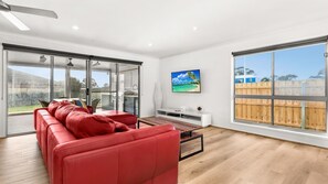 Fernseher, DVD-Player