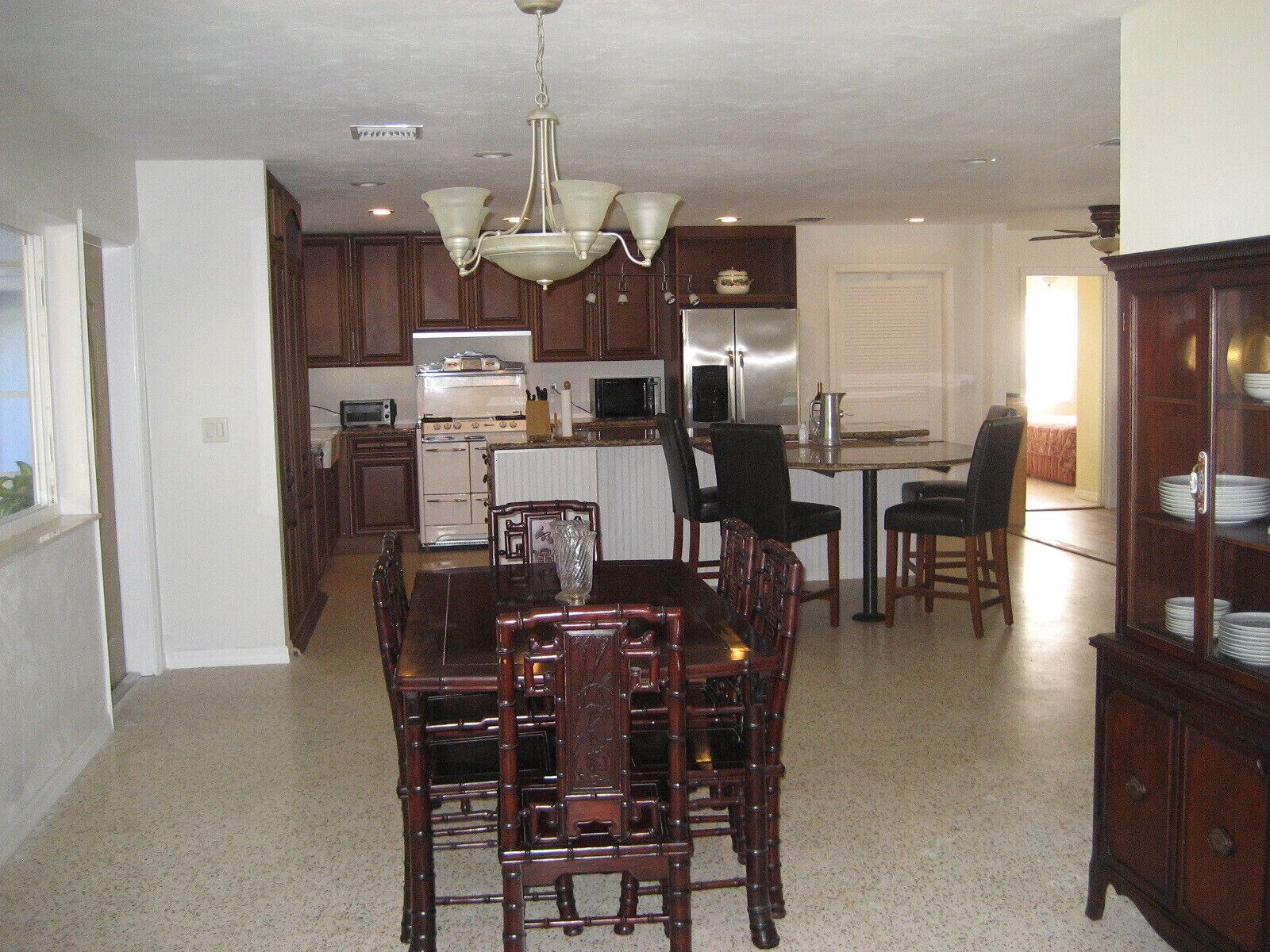 Great Nokomis Location, Minutes to The Beach