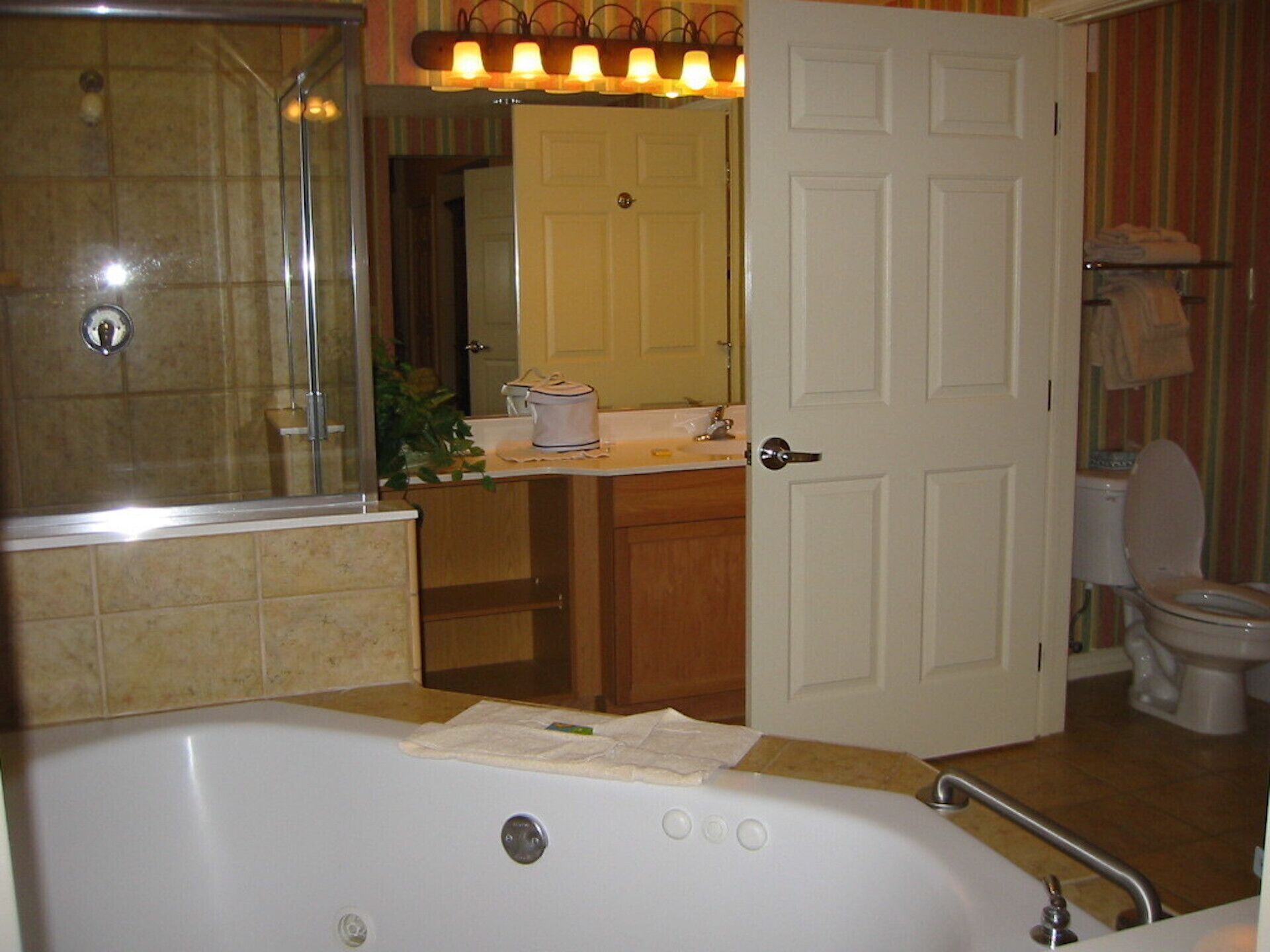 Wyndham Grand Desert: Mediterranean-style in The Heart of Las Vegas!