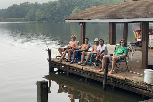 Catching lots of fish chillin on the dock