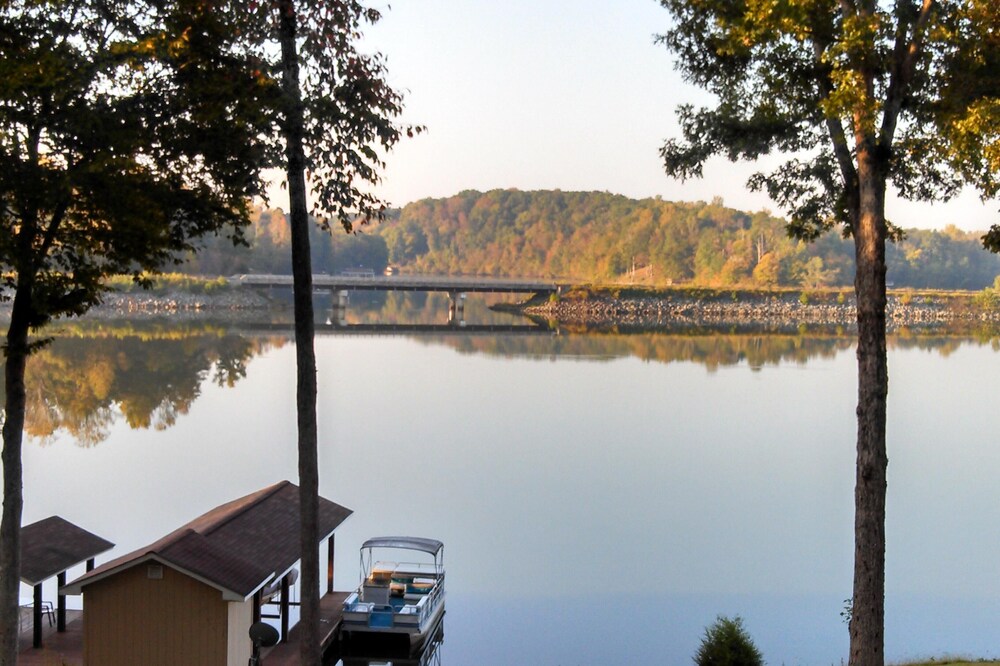Hyco Lake Cottage In Semora NC