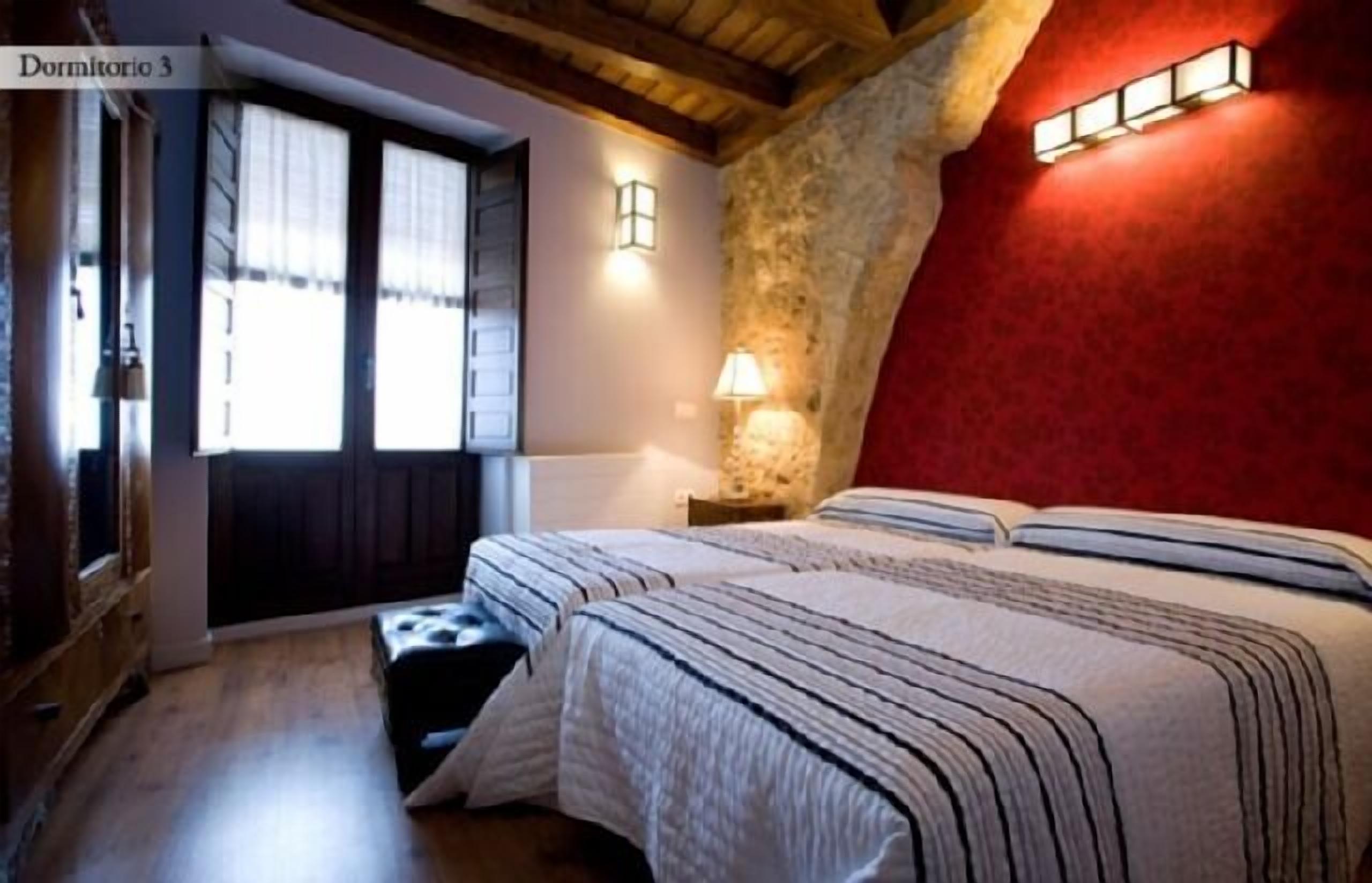 Self catering Rincón de San Cayetano for 9 people