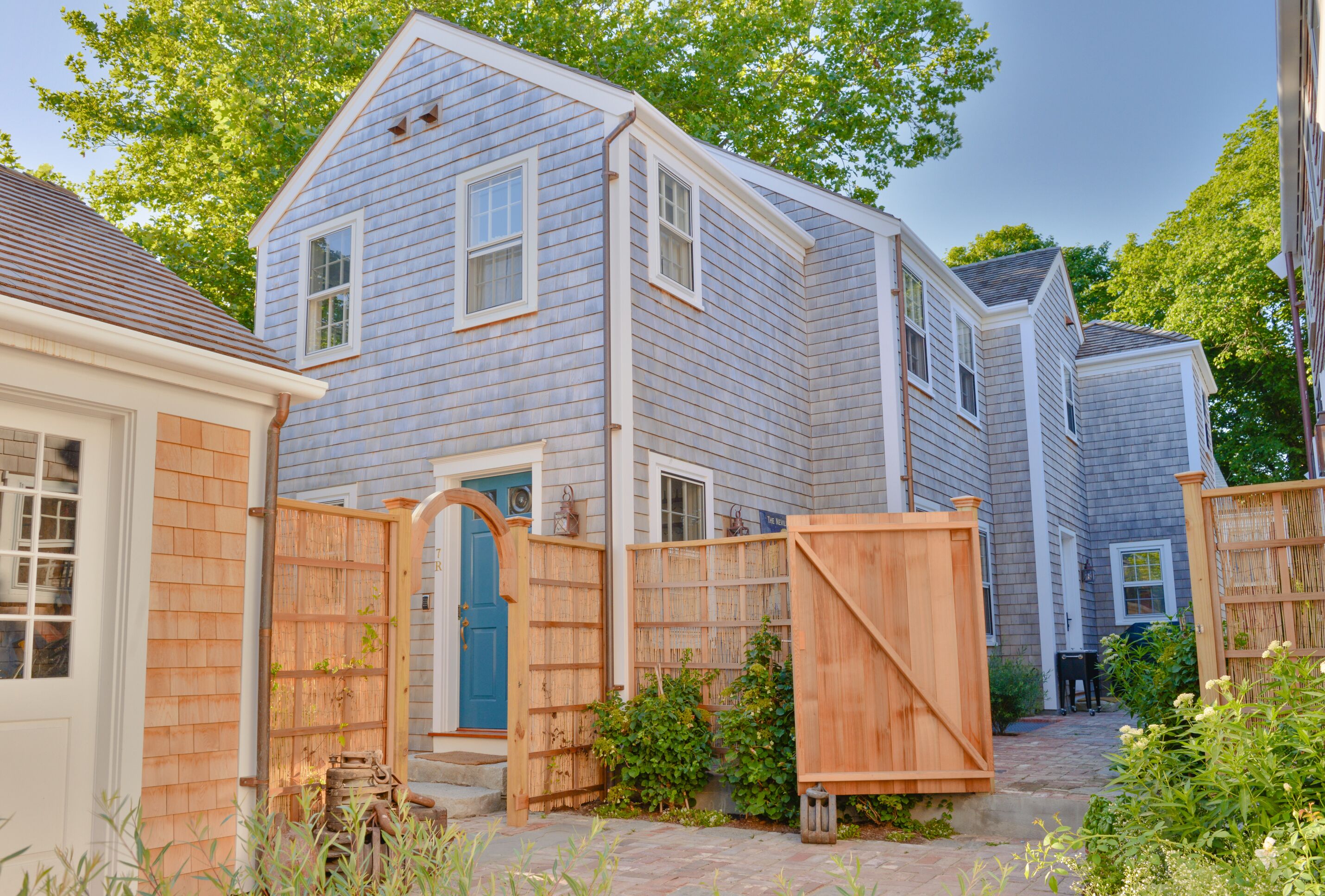 Nantucket Downtown Luxury House built in 2018!
