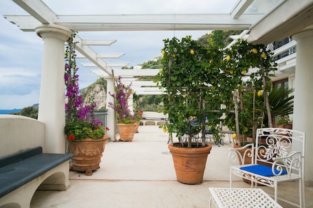 Terrace/patio. Villa Duchessa d'Amalfi