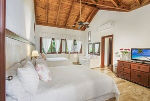 6 chambres, bureau, fer et planche à repasser, lit parapluie