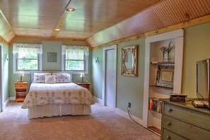 3 bedrooms, iron/ironing board, free WiFi, bed sheets - Heaven On Earth near The Shenandoah River (Luray)